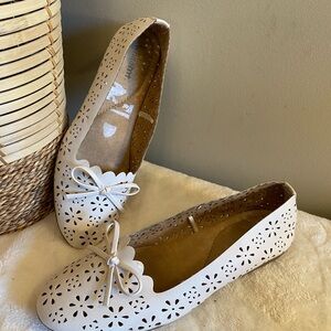 Women’s Ballet Flats